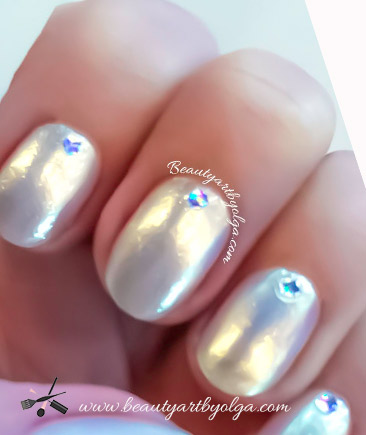 Shimmery Champagne Nails with Rhinestones