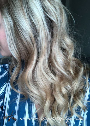 Blonde Balayage and beach Waves